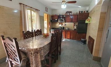 Casa - Lomas de Alberdi
