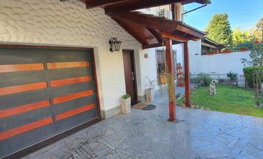 Casa - Lomas de Alberdi