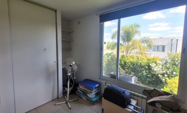 Casas de Santa María | Venta o Alquiler | Casa con interesantes reformas y excelente parquización