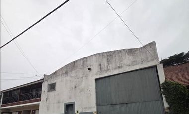 Galpón o Deposito en venta en Banfield. Accesos estratégicos a Gral Paz y Uriarte. lote en venta