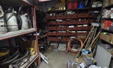 Galpón o Deposito en venta en Banfield. Accesos estratégicos a Gral Paz y Uriarte. lote en venta