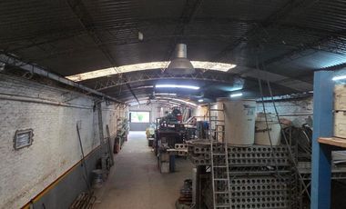 Galpón o Deposito en venta en Banfield. Accesos estratégicos a Gral Paz y Uriarte. lote en venta