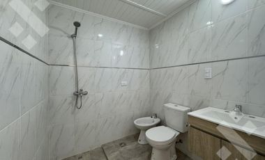 Alquiler - Casa 2 dormitorios | B° Costa del Río Neuquén | Centenario