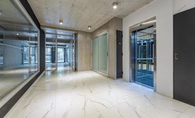 Oportunidad Venta Local Comercial/Oficina Profesional Vidriado Estrenar.La Sexta
