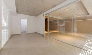 Oportunidad Venta Local Comercial/Oficina Profesional Vidriado Estrenar.La Sexta
