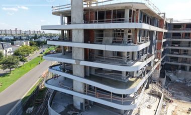 Departamento en venta de 4 ambientes en Nuevo Quilmes con excelente calidad constructiva