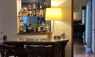 Casa en excelente estado con todas las comodidades. Muy buena superficie.-