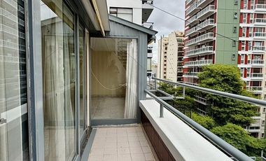 PISO EN VENTA 3 AMBIENTES CON DEPENDENCIA Y COCHERA - Belgrano