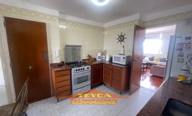 Venta, Departamento de 4 amb c/ cochera, Centro Pinamar