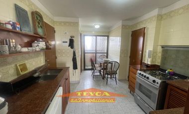 Venta, Departamento de 4 amb c/ cochera, Centro Pinamar