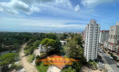 Venta, Departamento de 4 amb c/ cochera, Centro Pinamar
