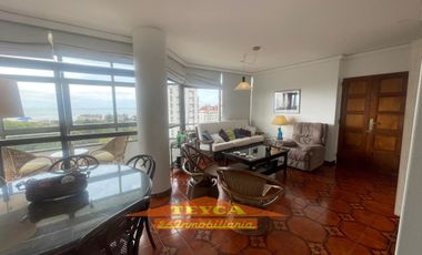 Venta, Departamento de 4 amb c/ cochera, Centro Pinamar