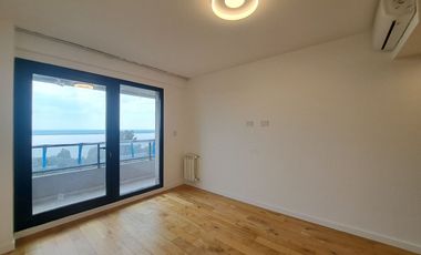 VENTA/PERMUTA - Departamento 2 dormitorios, piso exclusivo. Vista franca al rio. Barrio Martín.