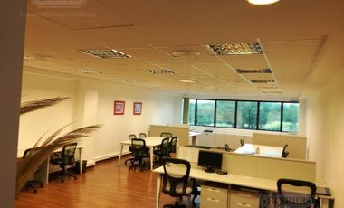 Excelente oficina en Ciudad Empresarial