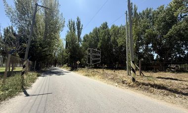 Venta - Chacra en Barrio Apycar - Excelente ubicación - R025