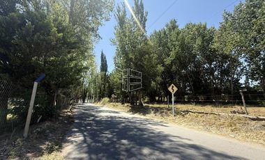 Venta - Chacra en Barrio Apycar - Excelente ubicación - R025