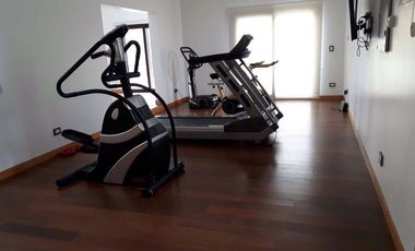 Moderna propiedad en venta en Club de Campo San Diego