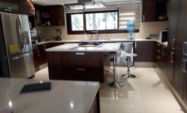 Moderna propiedad en venta en Club de Campo San Diego