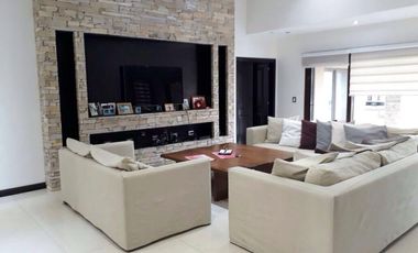 Moderna propiedad en venta en Club de Campo San Diego