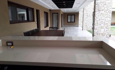 Moderna propiedad en venta en Club de Campo San Diego