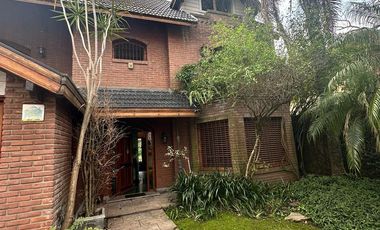 Casa en  ADROGUE
