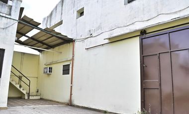VENTA - Galpón con Casa 2 Dormitorios y Cochera - Zona Sur-Rosario