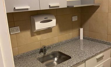 Oficina en Alquiler - Capitalinas Primer Piso - Humberto Primo al 600