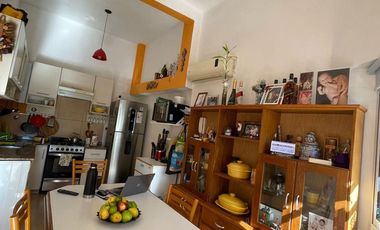 PH en  venta de 3 ambientes con cochera, al frente - Villa Dominico