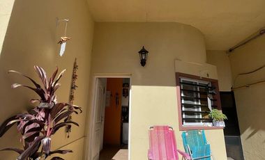 PH en  venta de 3 ambientes con cochera, al frente - Villa Dominico