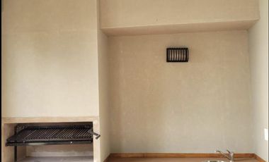 Departamento en Zarate con cochera full amenities