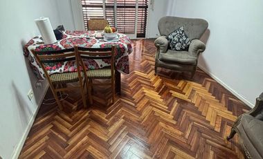 Departamento 2 ambientes. Olivos.