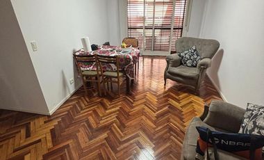 Departamento 2 ambientes. Olivos.