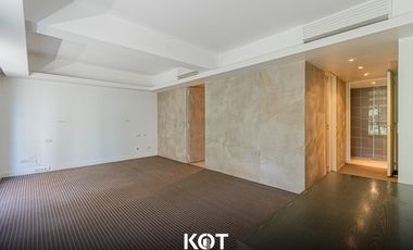 Increible 4 Ambientes en Quartier Libertador con Cochera Doble y Baulera- EN VENTA!