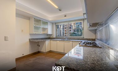 Increible 4 Ambientes en Quartier Libertador con Cochera Doble y Baulera- EN VENTA!