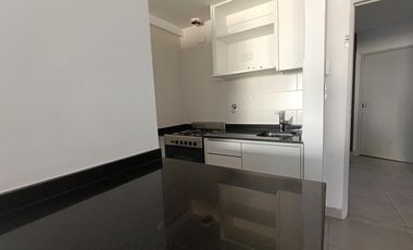 VENTA DOS AMBIENTES- CABALLITO- BALCON FRENTE- PISO 8