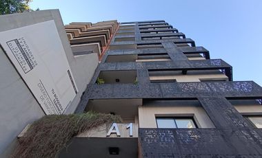VENTA DOS AMBIENTES- CABALLITO- BALCON FRENTE- PISO 8