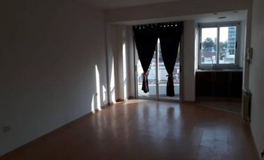 Excelente departamento monoambiente en el centro de Zárate