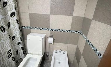 Departamento en  venta de 4 ambientes con dos baños  - Wilde