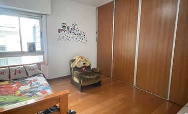 Departamento en  venta de 4 ambientes con dos baños  - Wilde