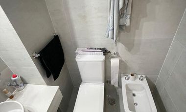 Departamento en  venta de 4 ambientes con dos baños  - Wilde