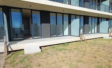 Departamento 2 amb en alquiler con jardín en Terrazas de Santa María