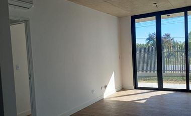 Departamento 2 amb en alquiler con jardín en Terrazas de Santa María