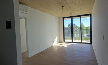 Departamento 2 amb en alquiler con jardín en Terrazas de Santa María