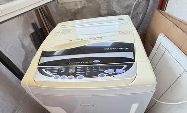 Casa a metros del mar y Av. Acapulco. 3 dormitorios. 2 baños.