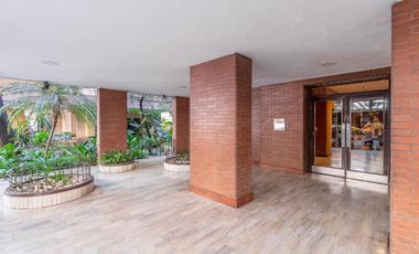 Venta Departamento Piso 10mo, 3 ambientes y lavadero Apto Crédito en Palermo Hollywood