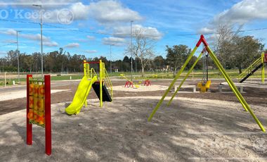 Casa  en Venta en el Pato,  Berazategui. Barrio La Vikkina Amplia Financiación