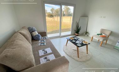 Casa  en Venta en el Pato,  Berazategui. Barrio La Vikkina Amplia Financiación