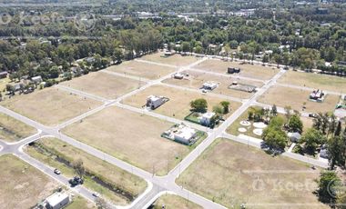 Casa  en Venta en el Pato,  Berazategui. Barrio La Vikkina Amplia Financiación