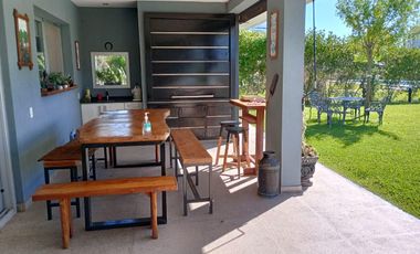 Casa en  venta / alquiler en Santo Domingo Canning