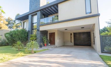 Casa 3 dormitorios en Country Los Molinos